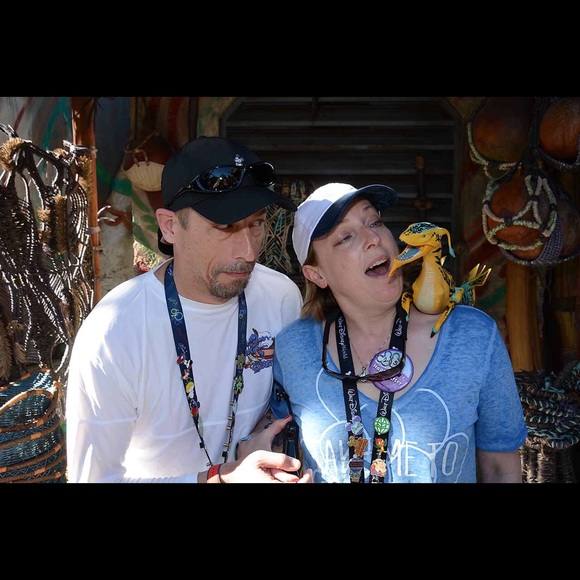 Meet your Posher, Becca - Picture 7 of 8